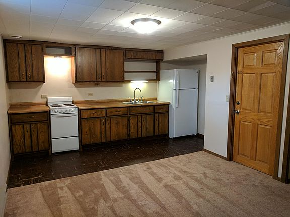 5th image of 17 21st Ave S APT 2