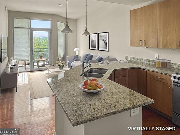 3rd image of 711 Cosmopolitan Dr #223