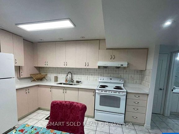 5th image of 56 Quantum St #Basement
