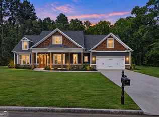 425 Blossom Trl, Acworth, GA 30101