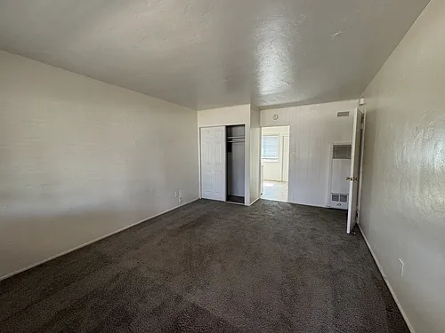 4220 Noyes St #5 Photo 1