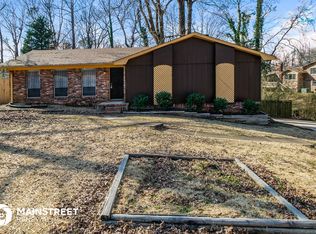 932 Longview Cir, Adamsville, AL 35005