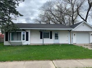 316 Fulton St, Grayling, MI 49738