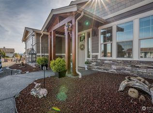 8177 Comox Rd, Blaine, WA 98230