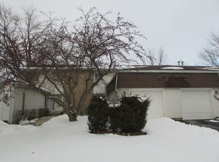 244 Monroe Rd, Bolingbrook, IL 60440