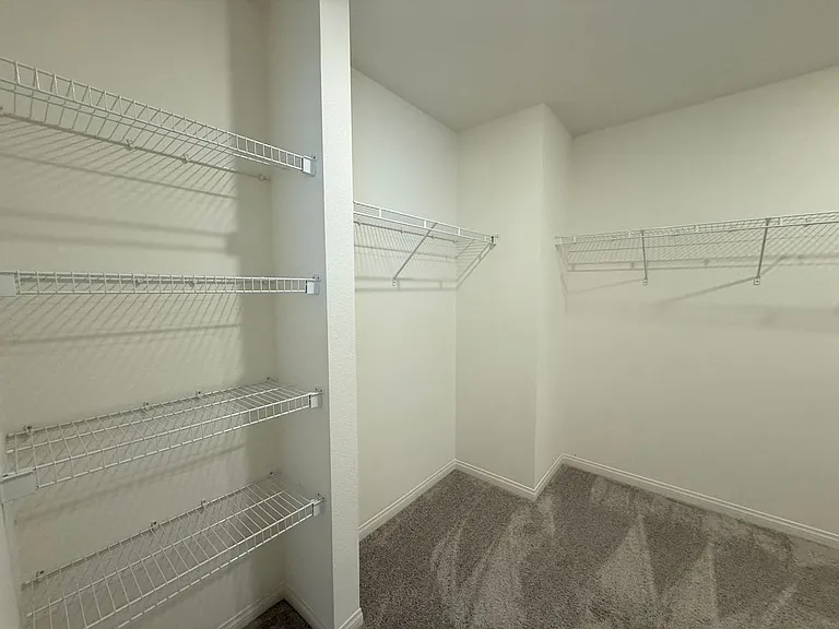 3045 Foxtail Hollow Ave — Photo 33