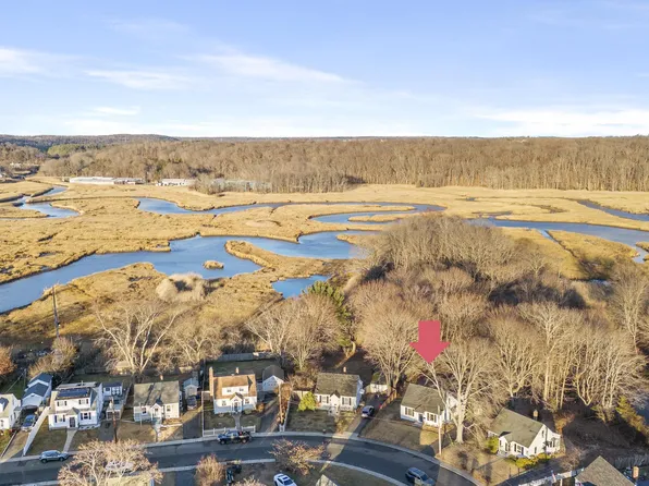 140 Vista Drive, East Haven, CT 06512