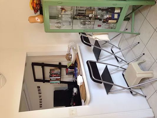 4th image of 525 4th St #4