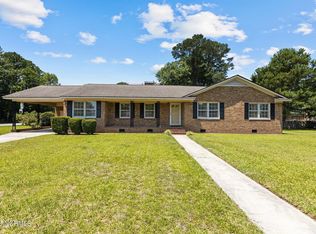 302 Dellwood Dr, Greenville, NC 27858