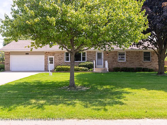 2nd image of 719 Arbor Vitae Dr