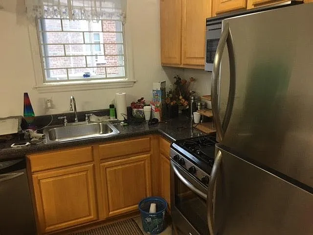 Kitchen - Laconia Ave