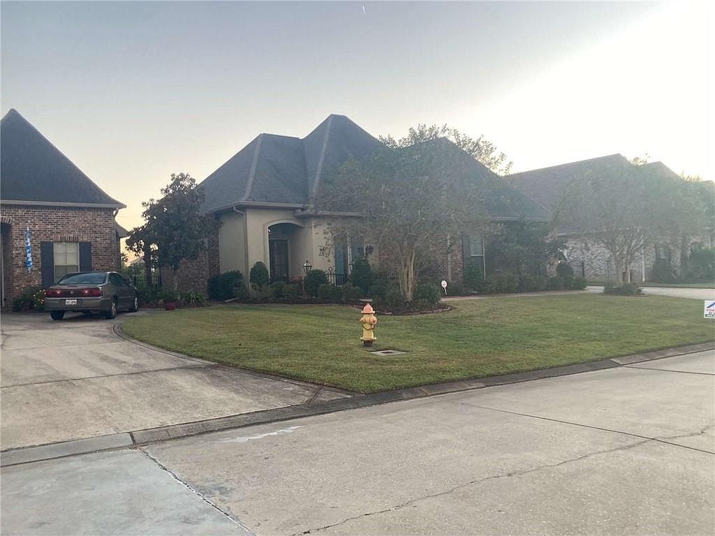 298 Cypress Lakes Dr