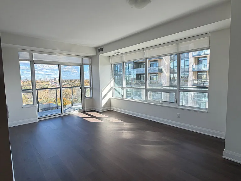 25 Fontenay Ct #801 — Photo 2