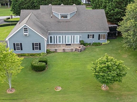 4th image of 124 Northside Dr