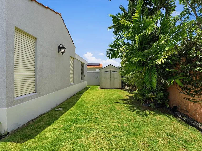 469 Sabanera — Photo 24