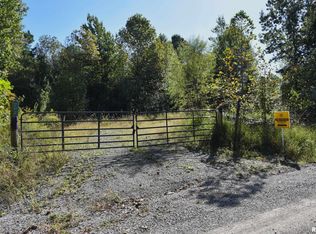 202 Appel Rd, Stonefort, IL 62987