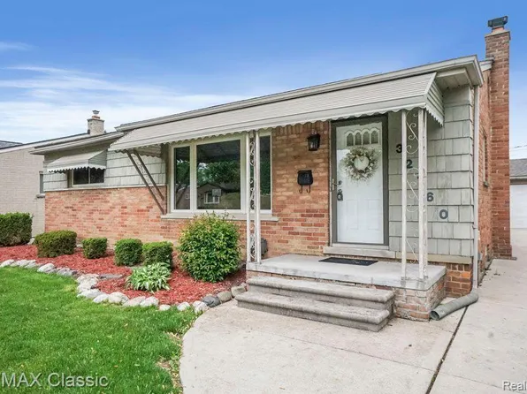 32760 Merritt Dr, Westland, MI 48185