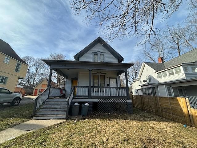 1st image of 836 N Court St
