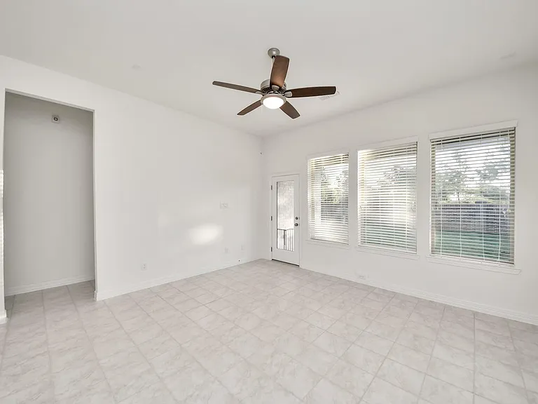 6707 Regatta Park Ln — Photo 33
