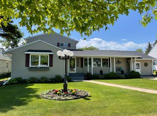 1032 5th St NE, Devils Lake, ND 58301