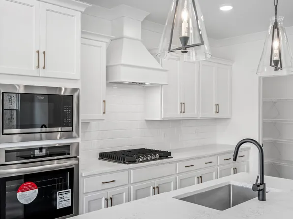 1009 Timothy Ln, Smyrna, TN 37167