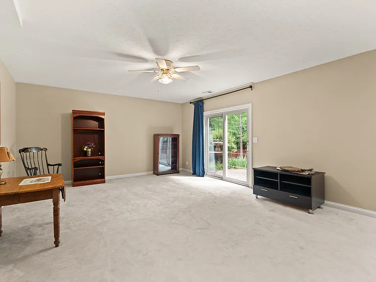 Mallet Hill Dr — Photo 22