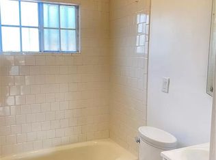 667 W 65th St, Los Angeles, CA 90044
