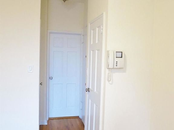 4th image of 527 E 88th St APT 5
