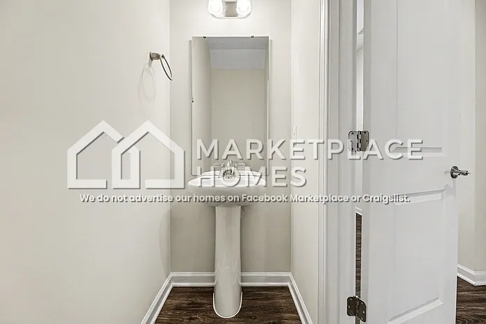 1209 Alston Ridge Ct — Photo 11