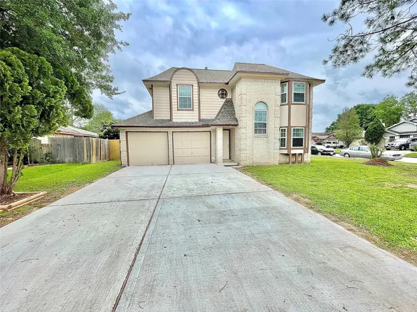 10910 Olivewood Dr, Houston, TX 77089