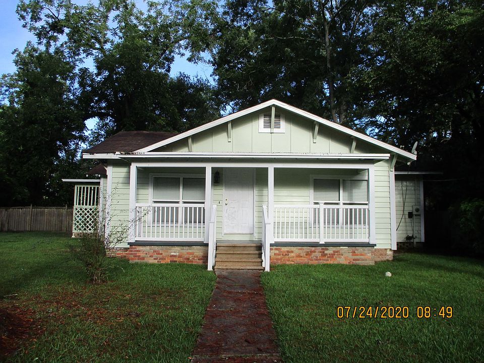 1st image of 108 NE 2nd St