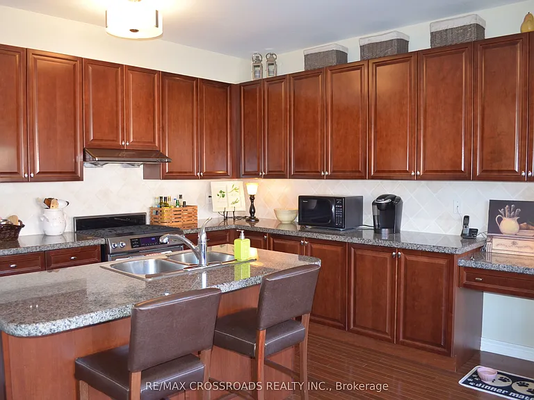 52 Dungannon Dr — Photo 5