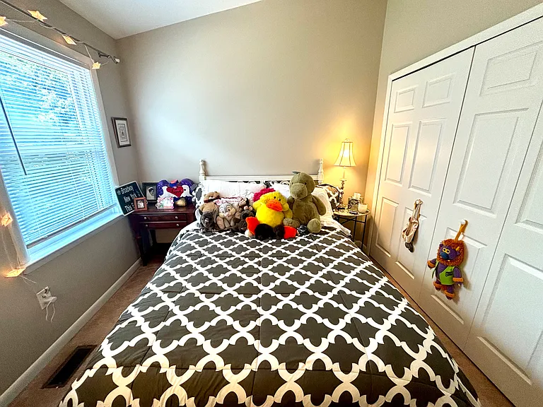 6922 Copperbend Ln — Photo 9