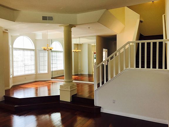 4th image of 4520 Pennsylvania Ave APT 130