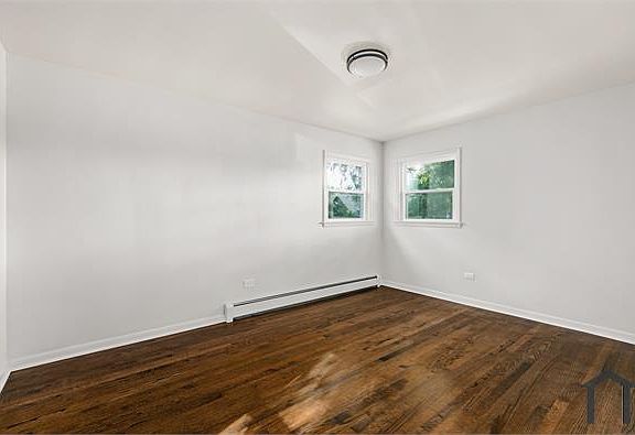 4th image of 3119 W Wabansia Ave #3