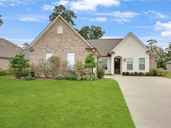 23456 Noble Oak Dr, Springfield, LA 70462