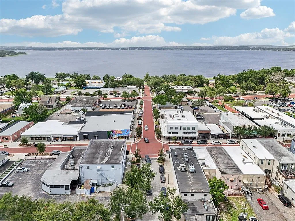 1 bed, 1.0 bath, 615 sqft, $1,550 — Photo 3