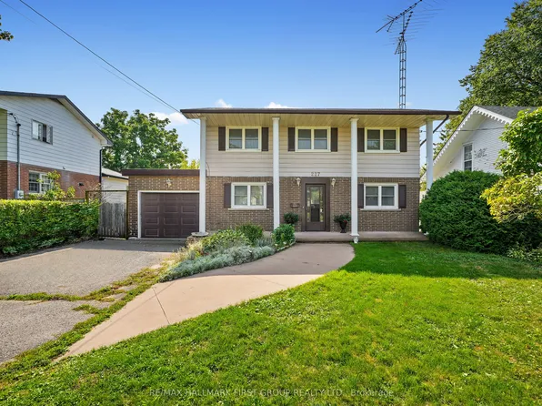 227 Queen St, Cobourg, ON K9A 1N4
