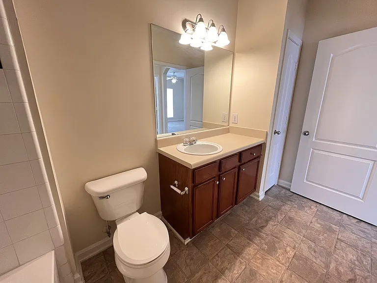 Wesley Kensington Apartments at Stonecrest — Photo 516