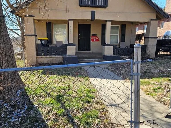 4121 E 56th St, Kansas City, MO 64130