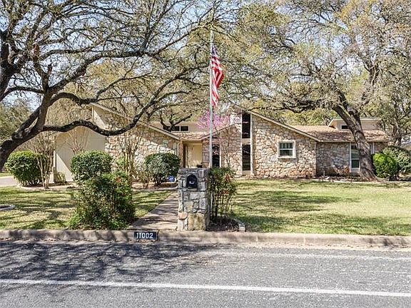 2nd image of 11002 Spicewood Club Dr