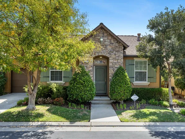 4230 Prescott Ln, Clovis, CA 93619