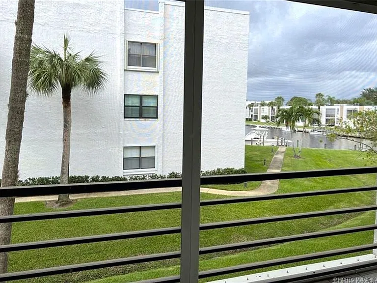 1950 SW Palm City Rd #4201 — Photo 12