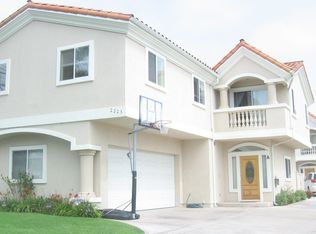 2203 Harriman Ln, Redondo Beach, CA 90278