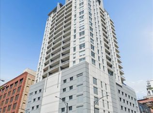330 W Grand Ave APT 1707, Chicago, IL 60654