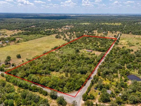 448 Jenkins Rd, Cedar Creek, TX 78612
