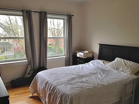 5th image of 4842 N Hermitage Ave APT 3E