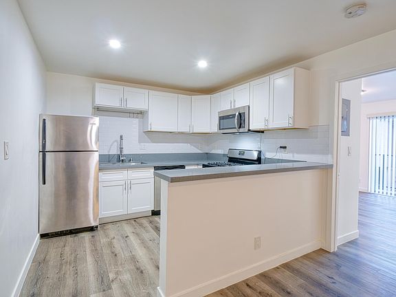 2nd image of 3245 W Avenue 32 APT 8