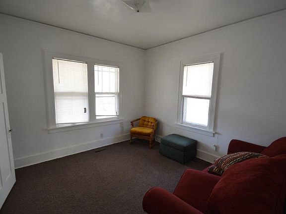 2nd image of 3210 Nebraska St