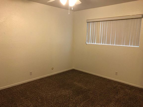 4th image of 4290 Payne Ave #4